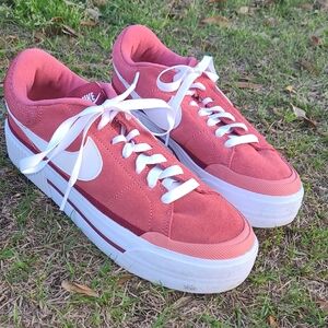 Nike Coral and White Casual Sneakers